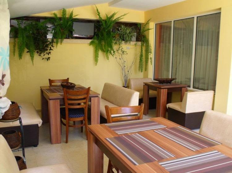 Family Hotel Selena Nesebar Buitenkant foto